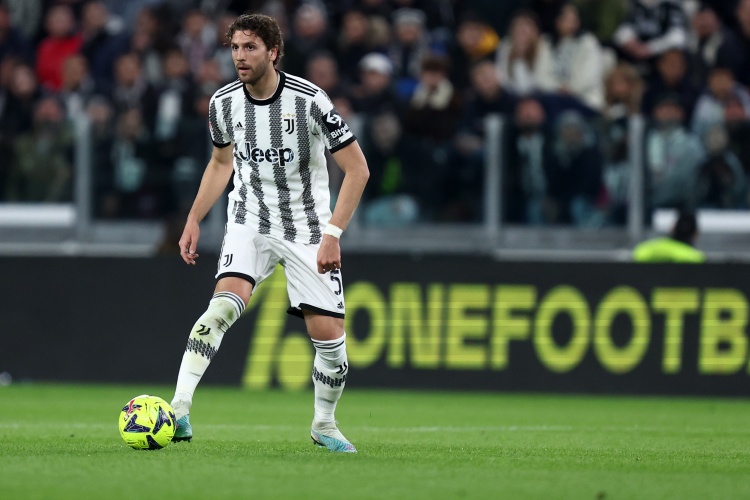 开云体育-当前合同至2028年6月，记者：尤文与洛卡特利的续约谈判正在进行